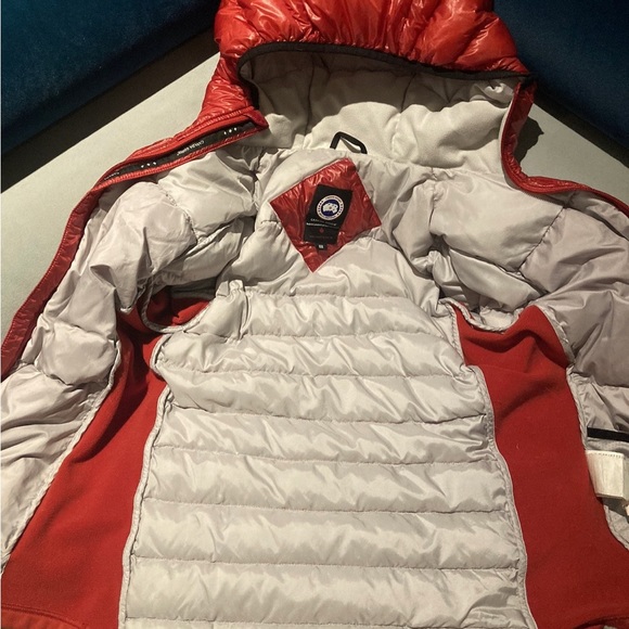 Canada goose red jacket - Picture 6 of 9